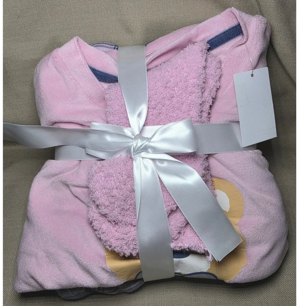 Dream Big Peace Out Kids Pink Bear Plaid 3 Piece Pajama Set Socks M 10/12 NWT